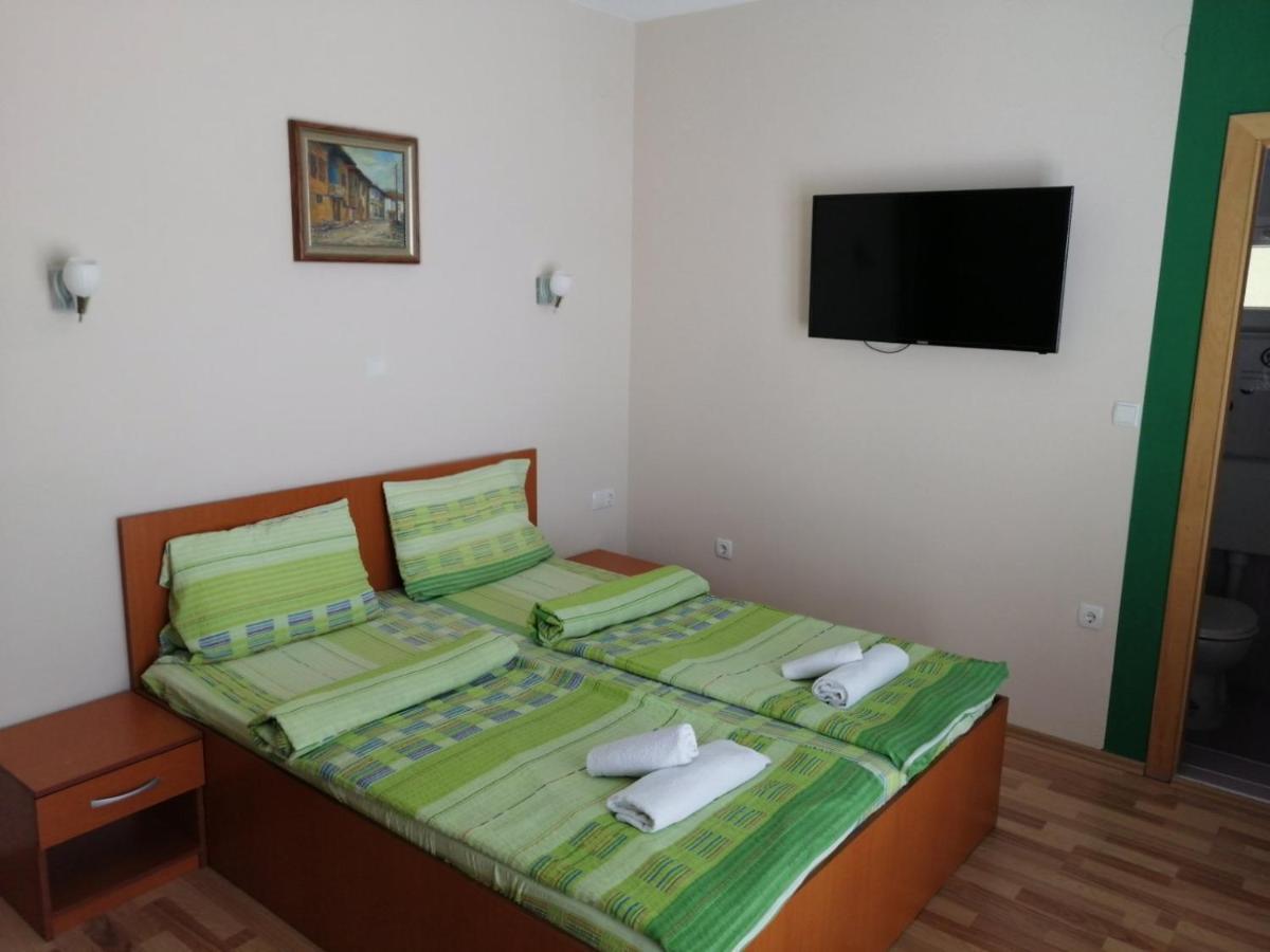 Villa Mimi Peštani Buitenkant foto