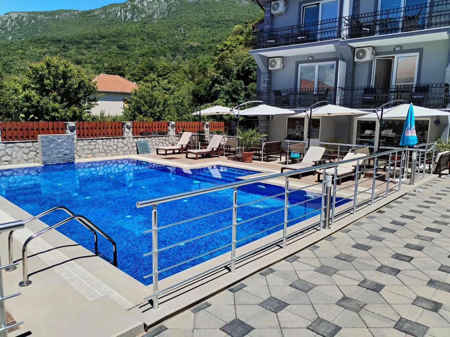 Villa Mimi Peštani Buitenkant foto