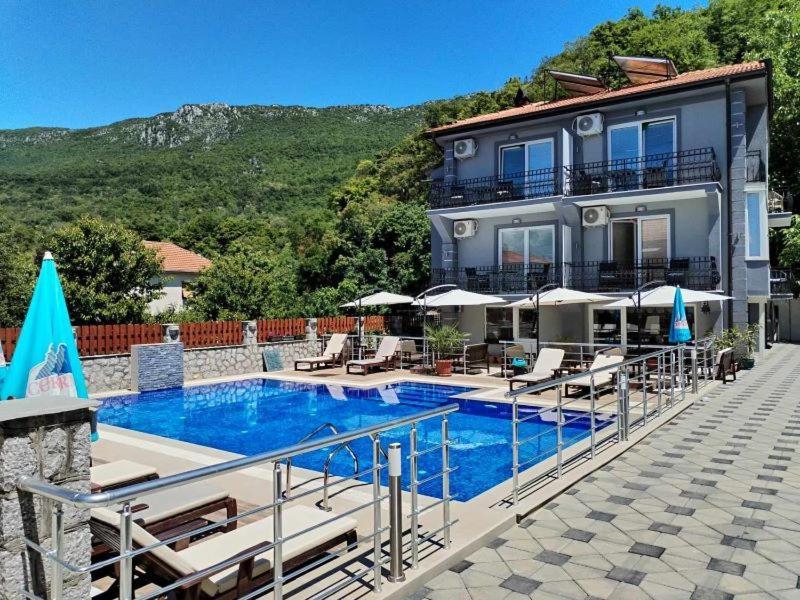 Villa Mimi Peštani Buitenkant foto
